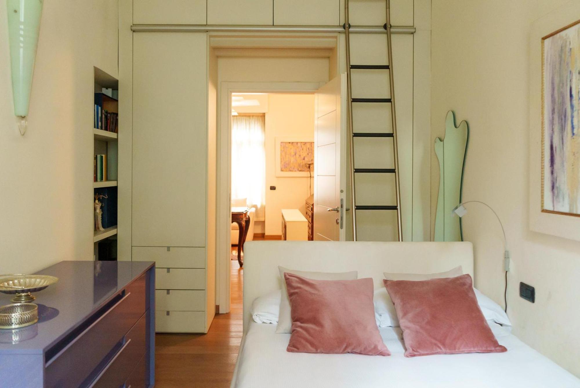 Casa Milu - Dimora Storia In Piazzale Susa Ferienhaus